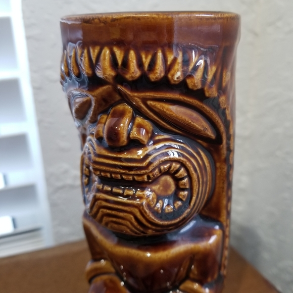 Orchids of Hawaii Vintage Brown Tiki Cocktail Mug - Picture 3 of 8